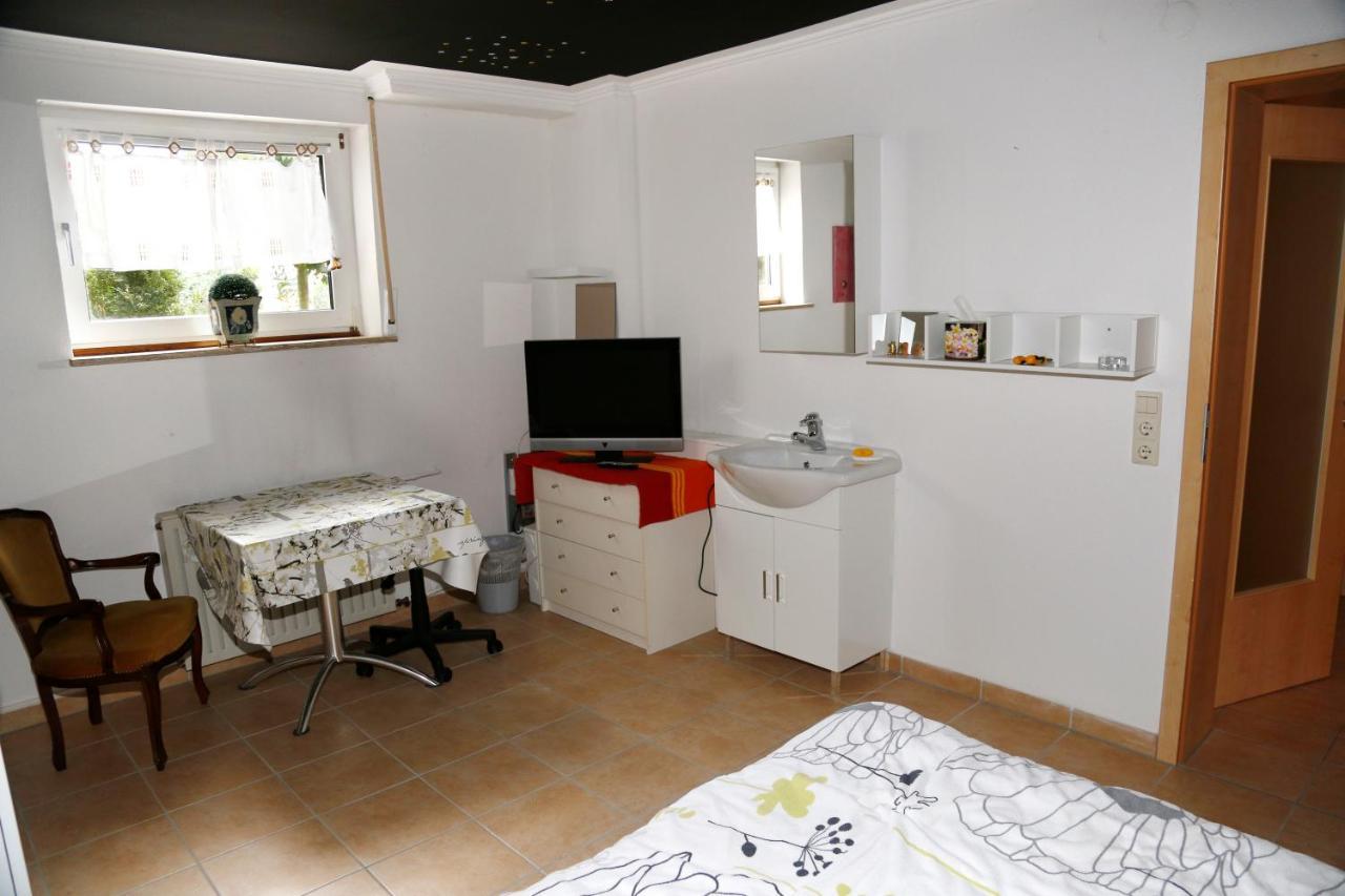Gaestehaus Schaefer Bensheim Zewnętrze zdjęcie